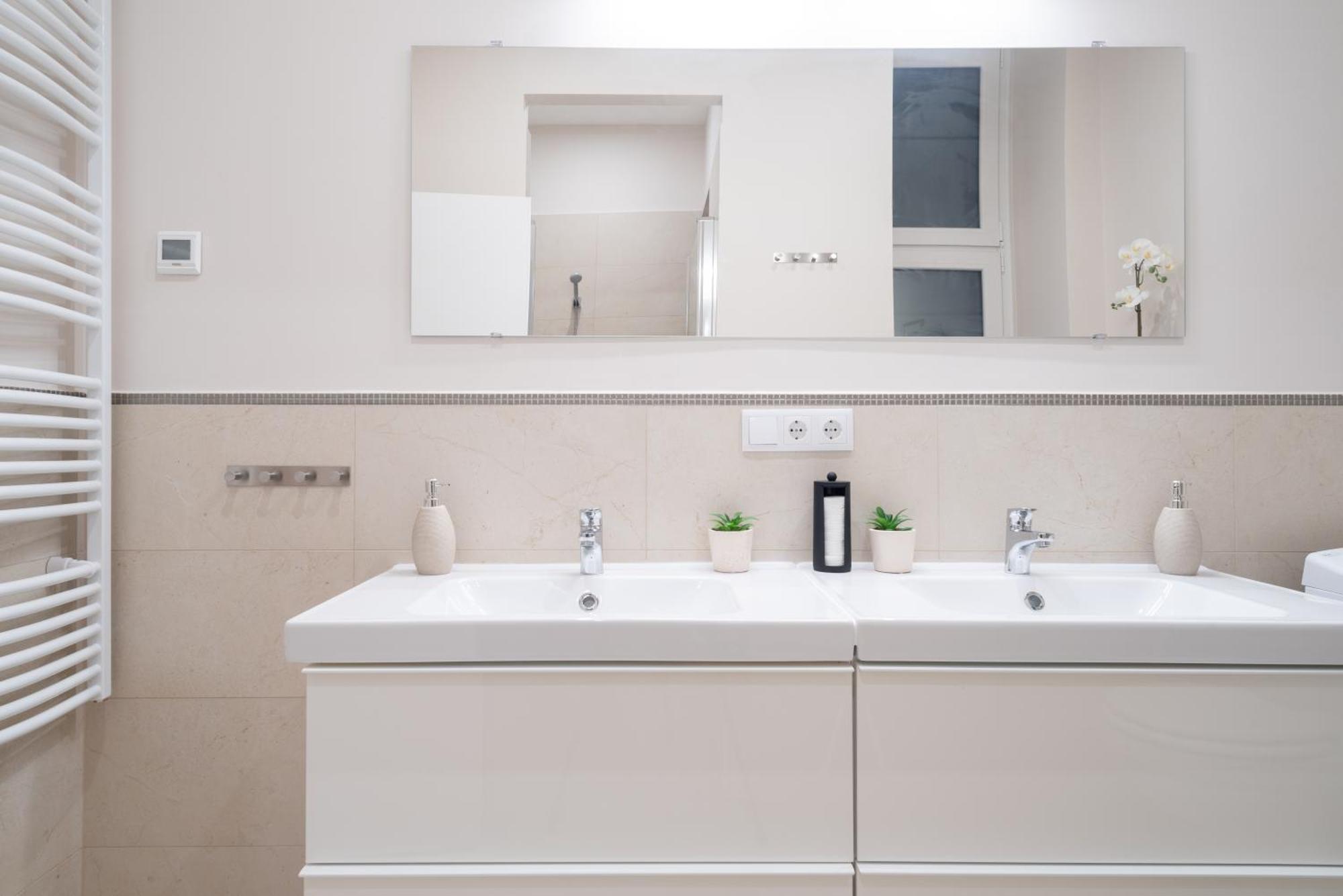 Amethyst - Acacia 2 Bedroom Apartamento